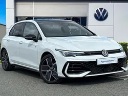 White New 2025 VW Golf VIII R-line Hatchback | £34,989 (Fair price)