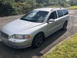 Silver Used 2005 Volvo V70 SE Estate | £5,495 (Expensive)