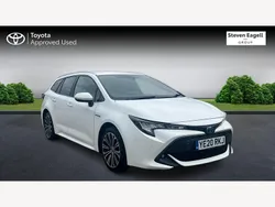 White Used 2020 Toyota Corolla Design Estate | £18,715 (Fair price)