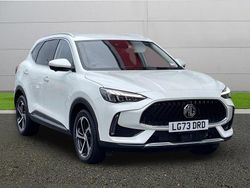 White Used 2023 MG HS Trophy SUV | £17,300 (Fair price)