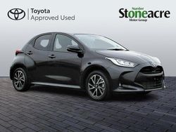 Black Used 2023 Toyota Yaris Hybrid Design Hatchback | £16,450 (Good price)
