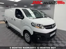 White Used 2022 Vauxhall Vivaro S Van | £17,995 (Fair price)