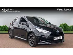 Black Used 2022 Toyota Yaris Hybrid Design Hatchback | £15,941 (Fair price)