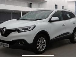 White Used 2018 Renault Kadjar Dynamique SUV | £5,995 (Fair price)