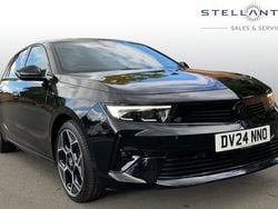 Black Used 2024 Vauxhall Astra Ultimate Hatchback | £18,169 (Good price)
