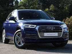 Blue Used 2019 Audi Q5 S-Line SUV | £22,995 (Fair price)