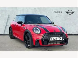 Chili red Used 2023 Mini Cooper Premium Hatchback | £22,990 (Fair price)
