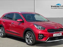 Red Used 2021 Kia Niro 4 SUV | £18,000 (Fair price)
