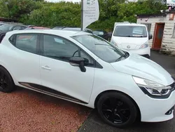 White Used 2013 Renault Clio IV Dynamique Hatchback | £5,750 (Fair price)