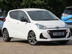 White Used 2019 Hyundai i10 Hatchback | £9,980 (Fair price)