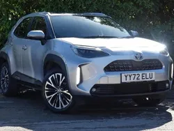 Used 2022 Toyota Yaris Hybrid SUV | £22,528 (Fair price)