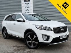 White Used 2016 Kia Sorento 2 SUV | £14,995 (Fair price)