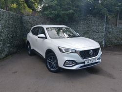 White Used 2021 MG HS Excite SUV | £13,698 (A bit pricey)