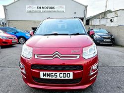 Red Used 2015 Citroën C3 Picasso Exclusive MPV | £4,795 (Fair price)