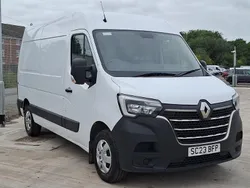 White Used 2023 Renault Master Business Van | £15,998 (Good price)
