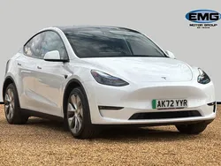 White Used 2022 Tesla Model Y Long Range AWD SUV | £27,995 (Expensive)