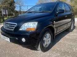 Black Used 2009 Kia Sorento 2 SUV | £4,995 (A bit pricey)