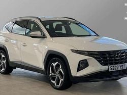 White Used 2022 Hyundai Tucson Premium SUV | £18,990 (Good price)