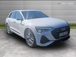 Glacier white, metallic Used 2020 Audi e-tron Advanced SUV | £26,490 (Expensive)