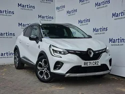 White Used 2021 Renault Captur Version S SUV | £14,995 (Fair price)
