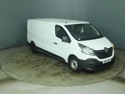 White Used 2021 Renault Trafic Business Van | £10,140 (Good price)
