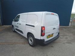 White New 2025 Citroën e-Berlingo MPV | £14,995 (Good price)