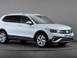 White Used 2022 VW Tiguan Allspace Life SUV | £22,798 (Fair price)