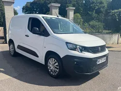 White Used 2020 Peugeot Partner MPV | £6,495 (Fair price)