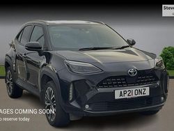 Used 2025 Toyota Yaris Hybrid Estate | £20,744 (Fair price)