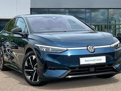 Aquamarine blue metallic black Used 2025 VW ID.7 Pro Hatchback | £34,750 (Super price)