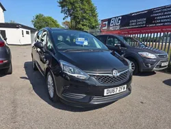 Black Used 2017 Vauxhall Zafira Tourer Design Edition MPV | £5,499 (Fair price)