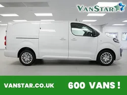 White Used 2023 Vauxhall Vivaro Edition Van | £17,989 (Fair price)