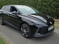 New 2025 MG MG4 EV Trophy Hatchback | £27,995