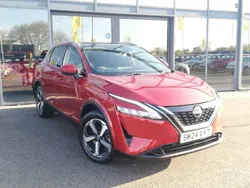 Red Used 2024 Nissan Qashqai N-Connecta SUV | £22,998 (Good price)