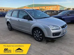 Silver Used 2006 Ford Focus Ghia Estate | £1,957
