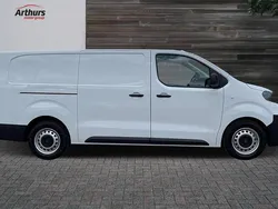 White Used 2025 Peugeot e-Expert Van | £18,450 (Super price)