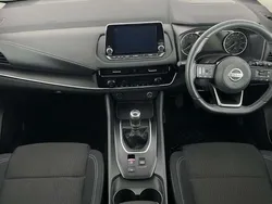 Red Used 2022 Nissan Qashqai Acenta Premium SUV | £15,040 (Good price)