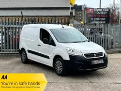 White Used 2018 Peugeot Partner MPV | £5,995 (Fair price)