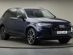 Navarra blue metallic Used 2023 Audi Q7 Black Edition SUV | £46,100 (Good price)