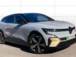 Used 2023 Renault Mégane Iconic Hatchback | £20,247 (Fair price)