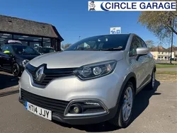 Silver Used 2014 Renault Captur Dynamique SUV | £4,495 (A bit pricey)