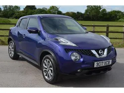 Blue Used 2017 Nissan Juke Tekna SUV | £8,489 (Fair price)