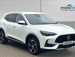 White Used 2024 MG HS Trophy SUV | £18,000 (Fair price)