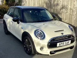 White Used 2020 Mini Cooper S Classic Hatchback | £16,599 (Good price)