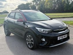 Black Used 2018 Kia Stonic First Edition SUV | £10,495 (Fair price)