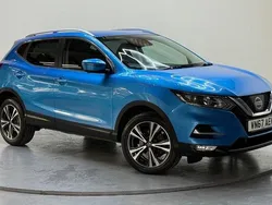 Blue Used 2017 Nissan Qashqai N-Connecta SUV | £9,750 (Fair price)