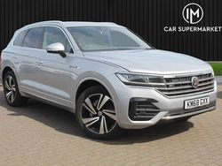 Silver Used 2018 VW Touareg R-line SUV | £26,885 (Fair price)