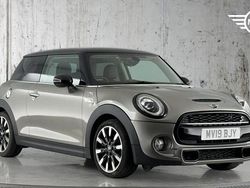 Silver Used 2019 Mini Cooper S Exclusive Hatchback | £14,823 (Fair price)