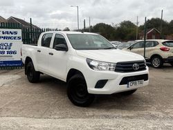 White Used 2019 Toyota HiLux Active Pickup | £14,150 (Super price)