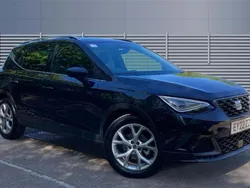 New 2024 Seat Arona FR SUV | £16,577 (A bit pricey)
